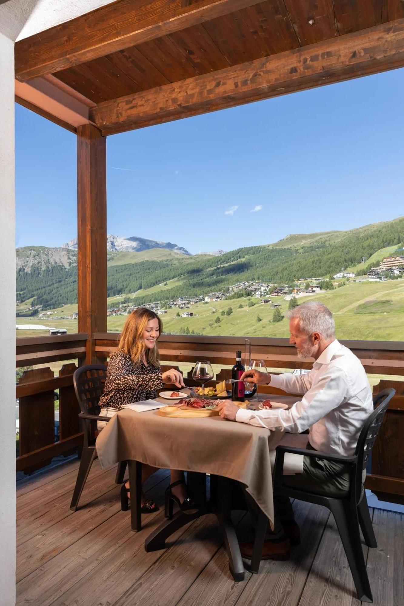 Hotel Galli Livigno Bagian luar foto